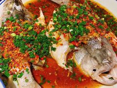 三椒蒸鲈鱼-荆九爷爆炒桥头三嫩(浙大店)