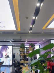 -藤野造型烫染·漂发