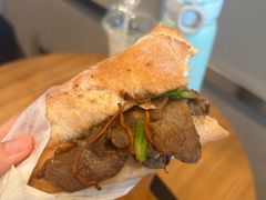 -星巴克(青岛火车北站候车大厅店)