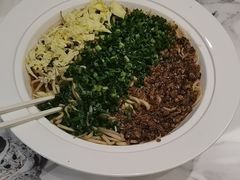 -新丁香海鲜酒店(银海商贸城店)