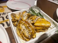 -C'è Amore 爱意(盛京大奥莱店)