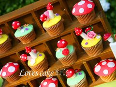 甜品台-爱之婚礼蛋糕(建外SOHO西区店)