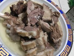 -蒙亨·手把肉·蒙古包文化主题餐厅(天恒广场店)