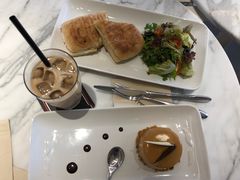 -Bracket Coffee(银河SOHO店)