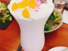 草莓奶昔-Ricci睿奇美式餐厅(五道口店)