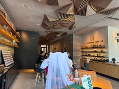 -星巴克臻选(杭州嘉里中心1F店)