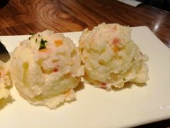 -玛格萝妮(汇智国际商业中心店)