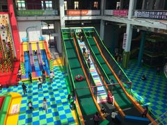 -蒙特利亲子乐园