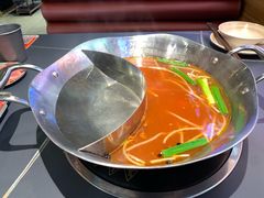 -由衷贵州酸汤牛肉火锅(新桥店)