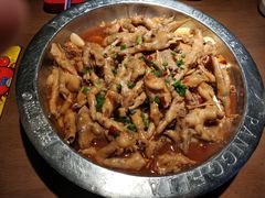 鸡爪煲-胖哥俩肉蟹煲(湖滨银泰in77店)