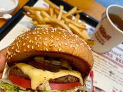 波特菇牛肉特堡-The Habit Burger Grill 哈比特汉堡(复兴soho店)