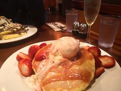 草莓pancake-Pancakes on the rocks(Darling Harbour)