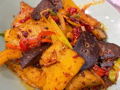 -柴窝堡22号辣子鸡·传承新疆菜