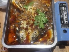 -老街烧烤大排档·地道湖北菜·龙虾馆(汉口火车站店)