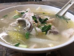 鱼片豆腐汤-阳江河堤老牌曾记美食