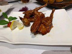 红烧乳鸽-春满园·早茶·粤菜·宴会(前海店)