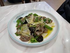 -犇逸·乐山跷脚牛肉·四川现炒(览海店)