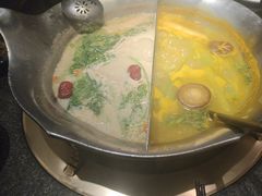 -湊湊火锅·茶憩(打浦桥日月光店)