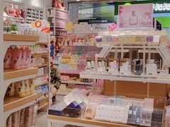 -名创优品(海珠乐峰广场店)