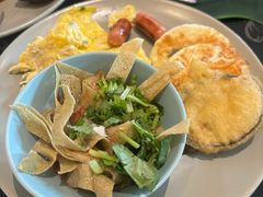 -天津京基皇冠假日酒店