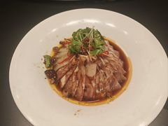 -艳阳天民俗村(公园路店)