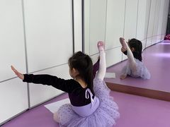 -芭芭拉小天使国际舞蹈(珠江新城校区)