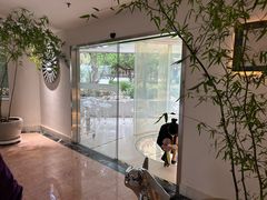 -亮马河饭店翠雅咖啡厅