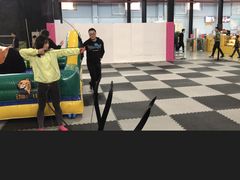-嘿哟动霸CHUA·新潮玩运动娱乐中心·蹦床滑冰团建乐园