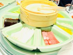 八宝盒-羲和雅苑•北京烤鸭(陆家嘴中心店)