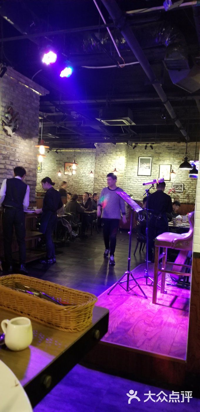 5号公路餐厅(曼哈顿店)--环境图片-郑州美食-大众点评网