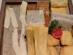 -一叶一世界·素食餐厅(锦华万达店)