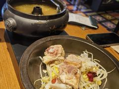 -云海肴·汽锅鸡·云南菜(天山百盛优客店)