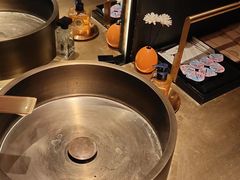 -铭牛烧肉·和牛海鲜自助(高新月牙湖店)