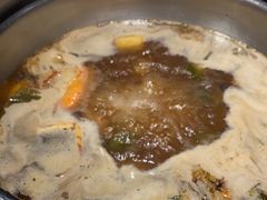 -七欣天香辣蟹火锅(上海银亿滨江店)