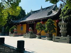 -龙华寺