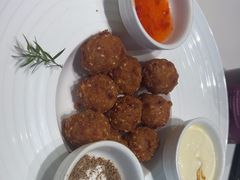 -皇城根·鲁菜济南菜·吊炉烤鸭·炒鸡鱼头(济南旗舰店)