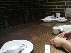 -东口码头·烧鸽子·鱼头泡饼·地方菜(金鹰悦城店)