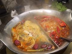 -湊湊火锅·茶憩(打浦桥日月光店)