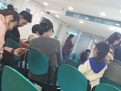 -同仁验光配镜(中心店)