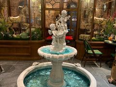 -秘密旅行Bonjour(黑金冠 江南西店)