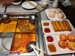 -海底捞火锅(旭辉MALL店)