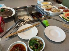 -海底捞火锅(新松江路店)