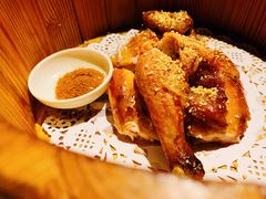 胡桃里烤鸡-胡桃里音乐酒馆(环亚凯瑟琳广场店)