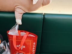 -三人行骨头王火锅(长寿店)