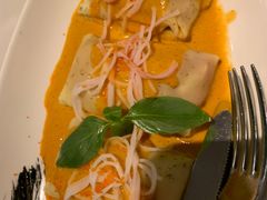 -港丽餐厅(高德置地店)