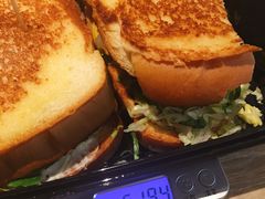 -The Habit Burger Grill 哈比特汉堡(复兴soho店)