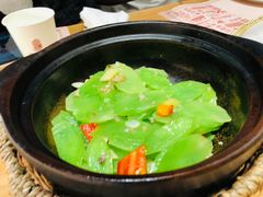-顺风汤馆·广府粤菜(江宸天街店)