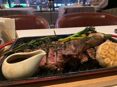 -斯普汇生蚝牛排馆(中骏世界城店)