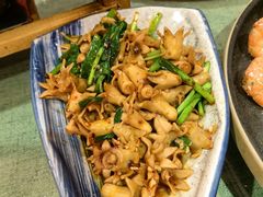 -香巴拉云南餐厅(华莱坞店)