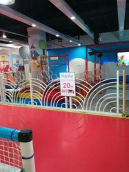 -六月巴士童乐园(抚顺罕王商场店)